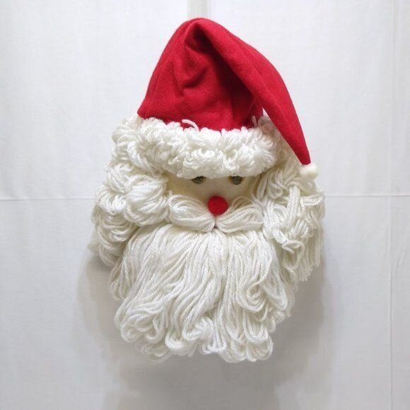 Santa Claus Handmade Yarn Wall Hanging Red Hat & Googly Eyes - Christmas Decor - Picture 2 of 5